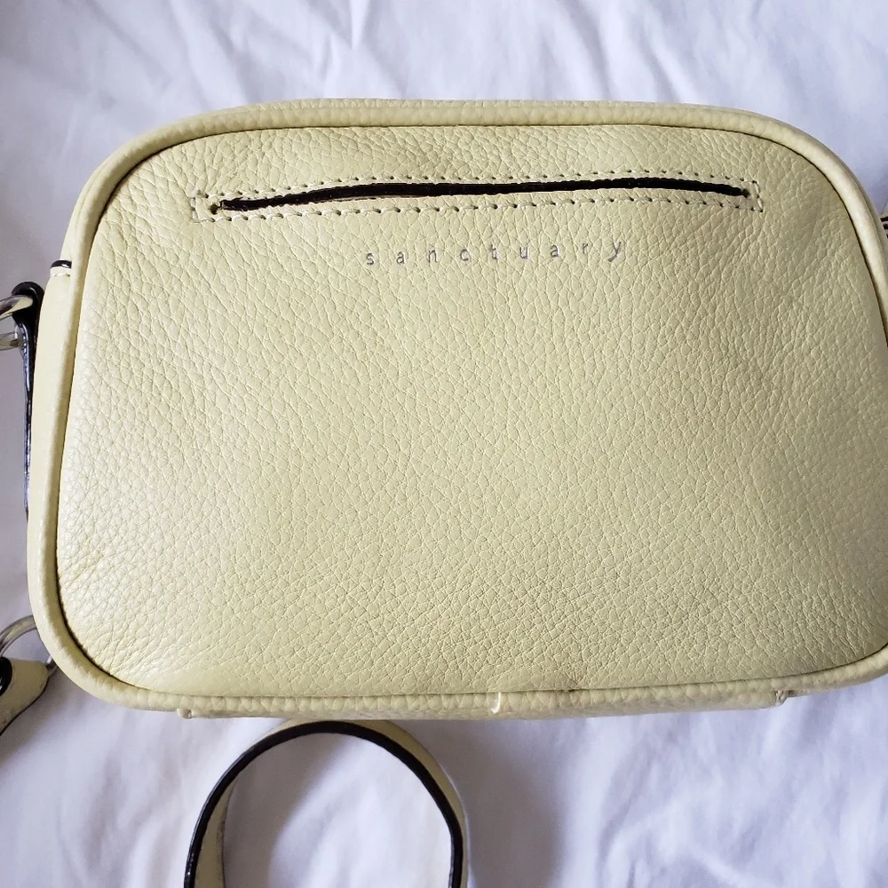 Sanctuary yellow purse with chain detailing